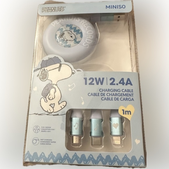 Peanuts 3-in-1 Charging Cable feat. Snoopy NWT - Picture 3 of 5